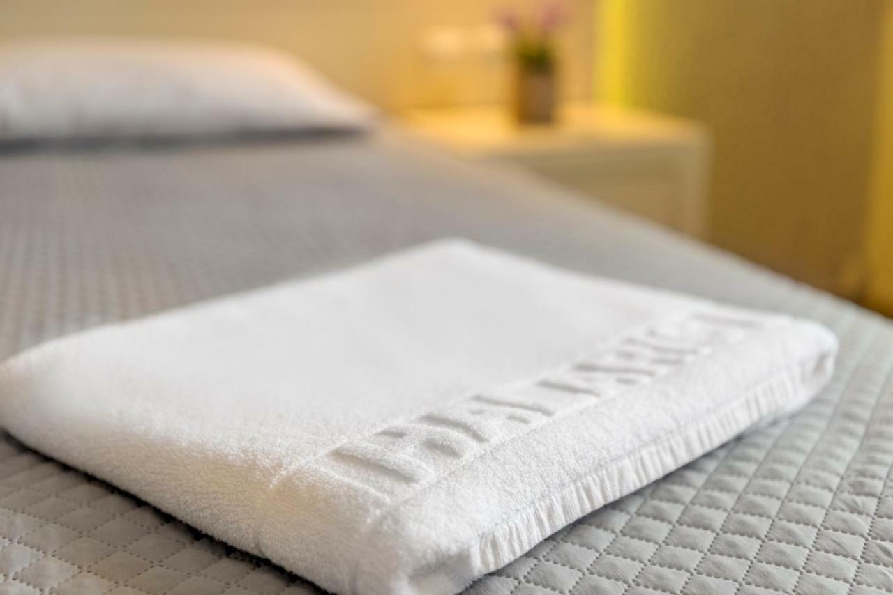 Halaris Rooms แอร์มูโปลี ภายนอก รูปภาพ